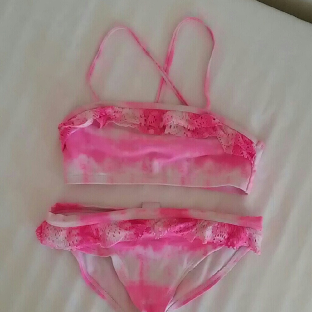 Bathing suit